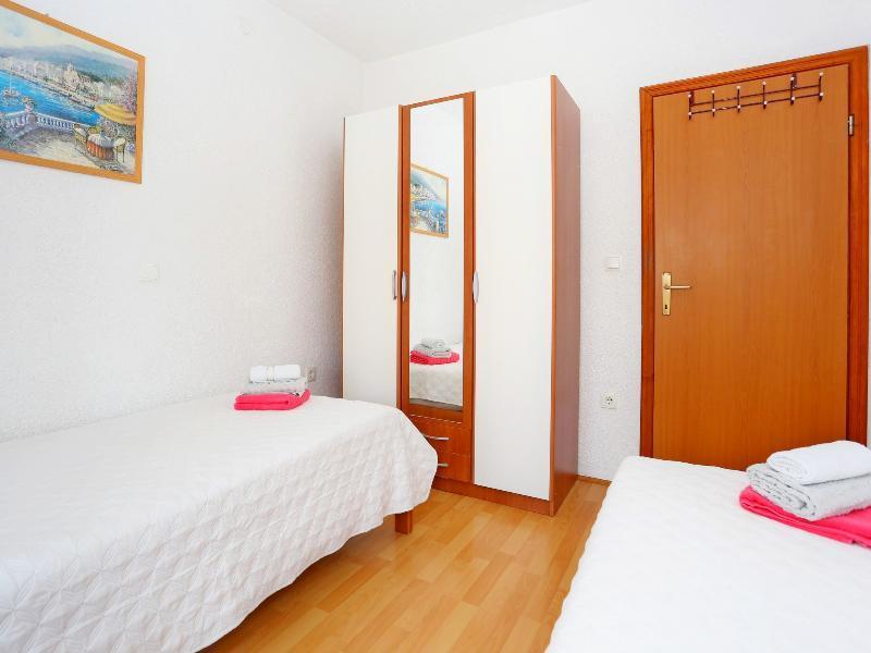 Apartments Damir Kaštel Štafilić Zewnętrze zdjęcie